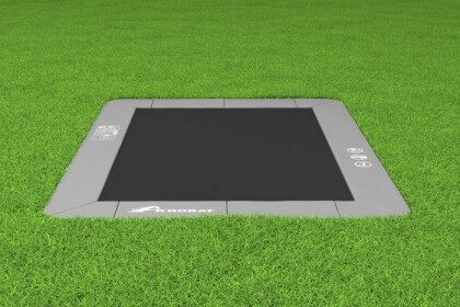 Akrobat-Primus-Flat-to-the-ground-Trampoline-305x183-Antraciet-1